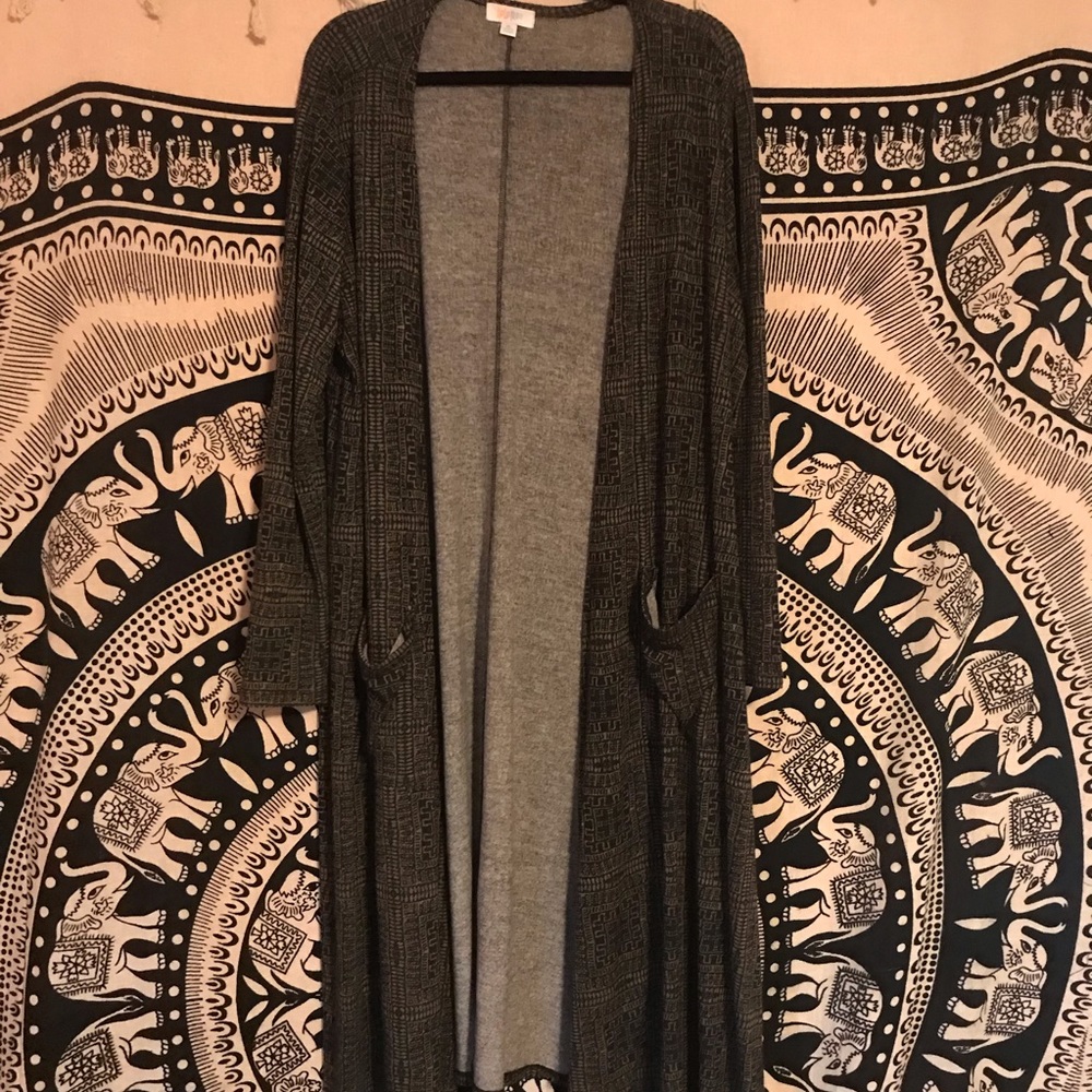 LuLaRoe Sarah
